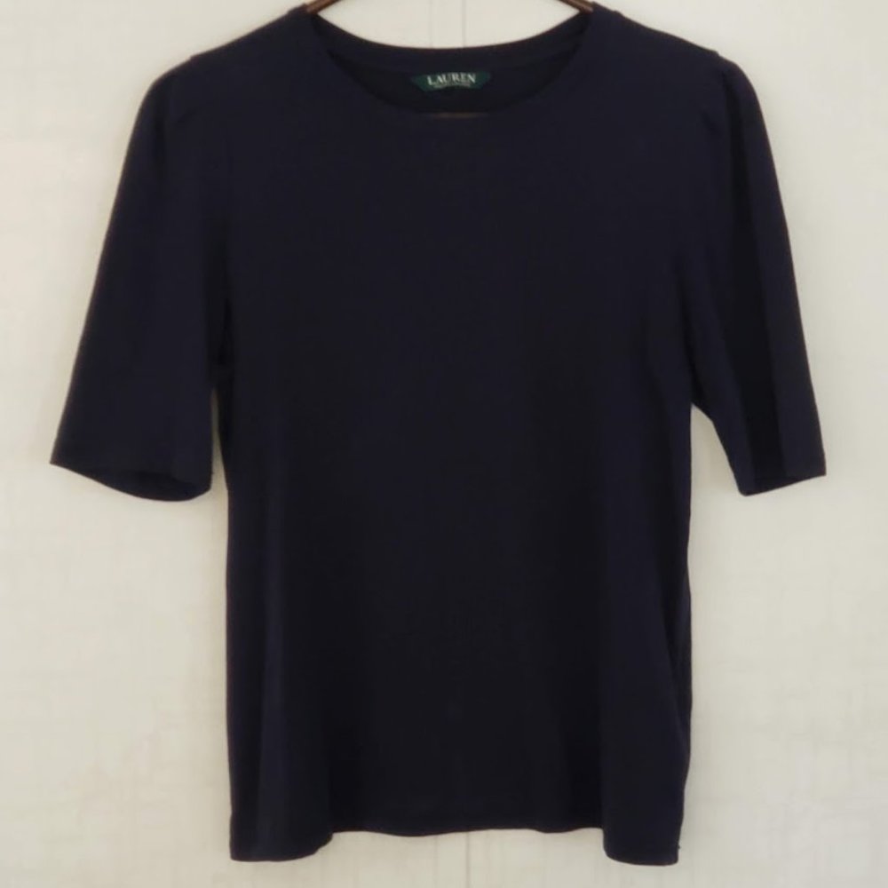Women's top In excellent condition